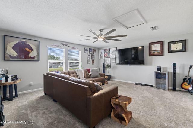 11595 DUNNS CROSSING Drive, Jacksonville, FL 32218