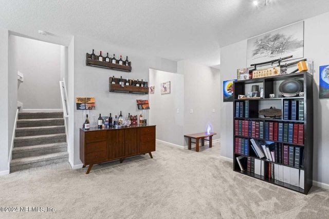 11595 DUNNS CROSSING Drive, Jacksonville, FL 32218