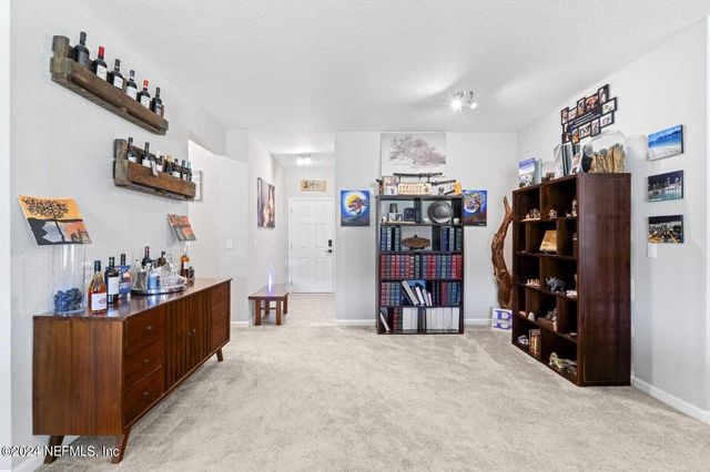 11595 DUNNS CROSSING Drive, Jacksonville, FL 32218