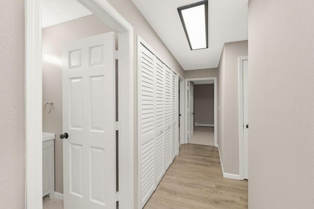 3440 Golfview Drive 112, Eagan, MN 55123