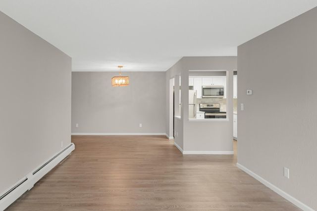 3440 Golfview Drive 112, Eagan, MN 55123