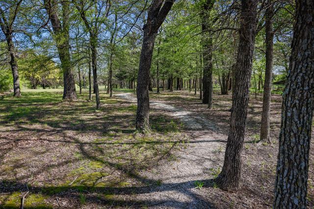 239 County Road 118, Whitesboro, TX 76273