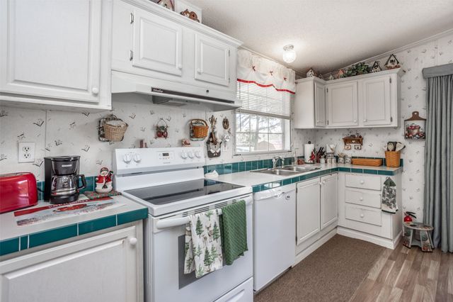 239 County Road 118, Whitesboro, TX 76273