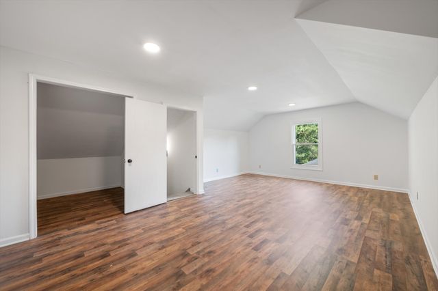 2116 Stonebrook Dr, Murfreesboro, TN 37128