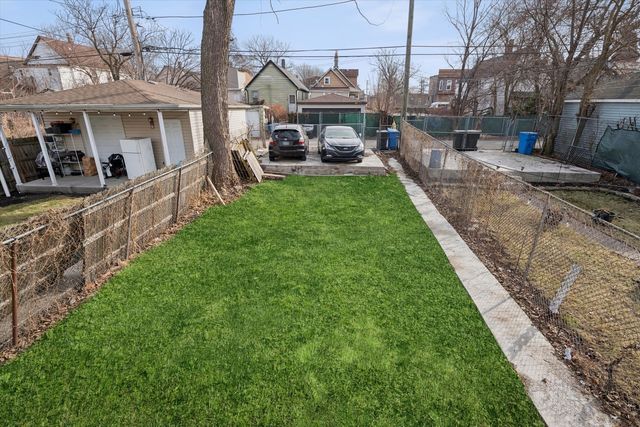 6843 S Carpenter Street, Chicago, IL 60621