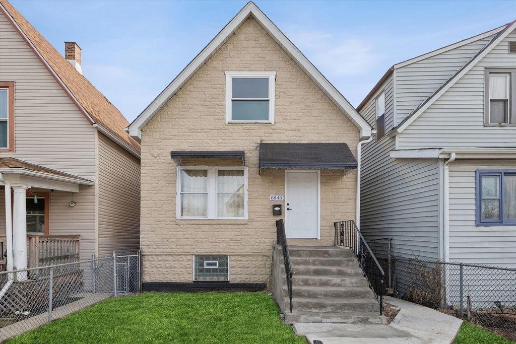 6843 S Carpenter Street, Chicago, IL 60621