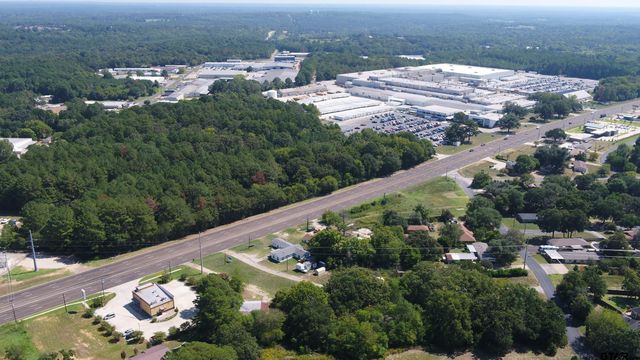 5131-5133 Troup Hwy, Tyler, TX 75707