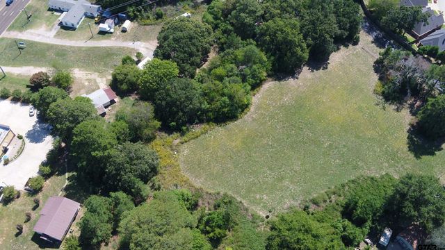 5131-5133 Troup Hwy, Tyler, TX 75707