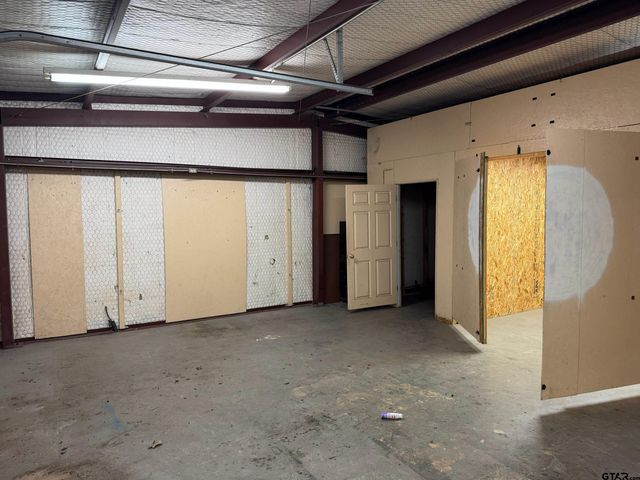 5131-5133 Troup Hwy, Tyler, TX 75707