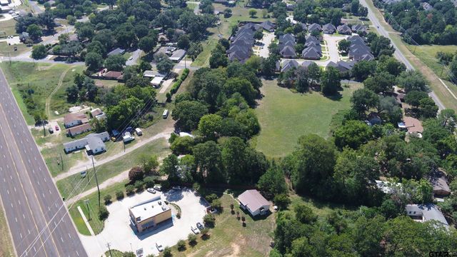 5131-5133 Troup Hwy, Tyler, TX 75707