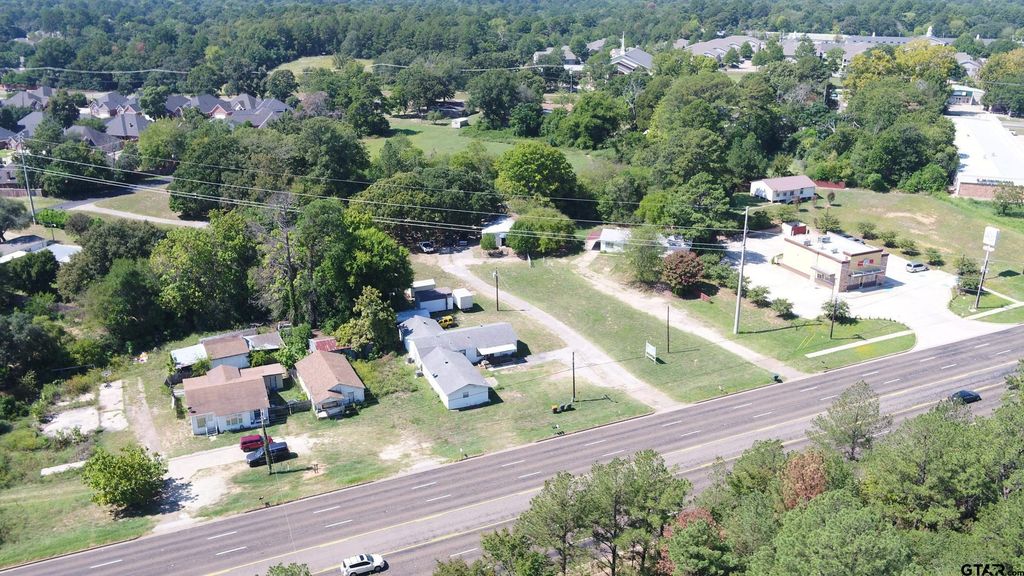 5131-5133 Troup Hwy, Tyler, TX 75707
