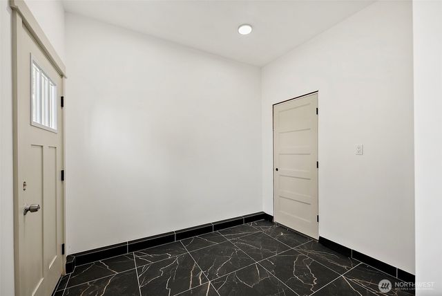 7544 Sandy Point Beach Road NE, Olympia, WA 98516