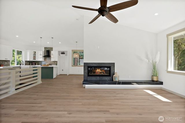 7544 Sandy Point Beach Road NE, Olympia, WA 98516