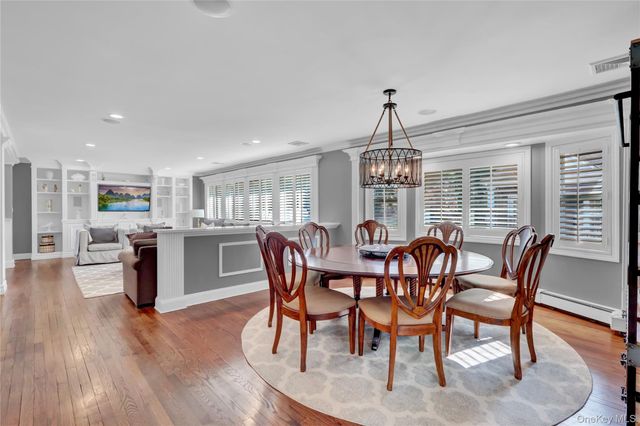 8 White Birch Drive, Dix Hills, NY 11746