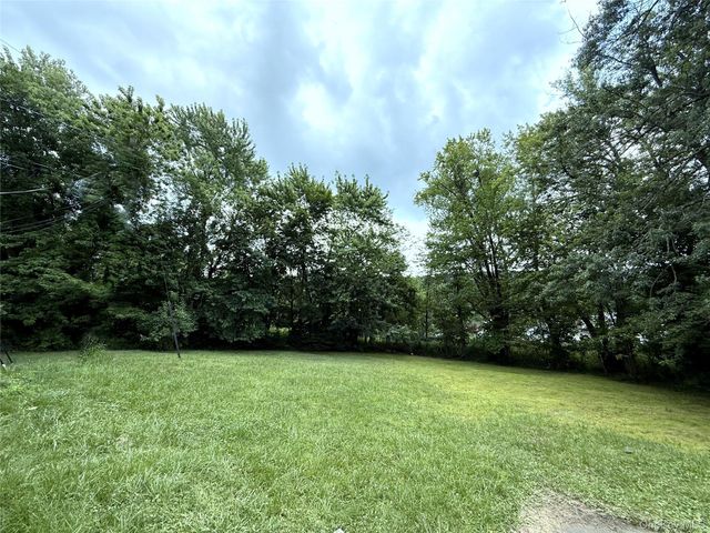 135 Ramapo Road, Garnerville, NY 10923