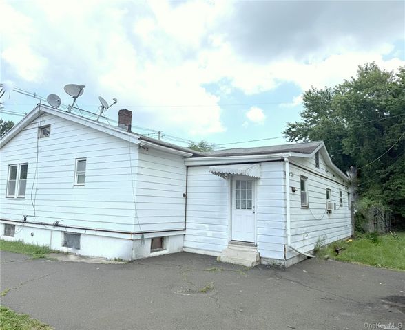 135 Ramapo Road, Garnerville, NY 10923