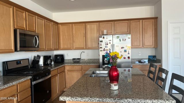 11574 W PARKWAY Lane, Avondale, AZ 85323