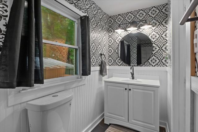 4273 Main St, W, Erin, TN 37061