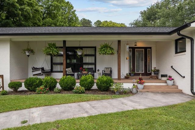 4273 Main St, W, Erin, TN 37061