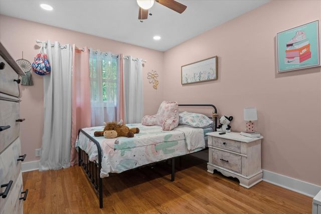 4273 Main St, W, Erin, TN 37061