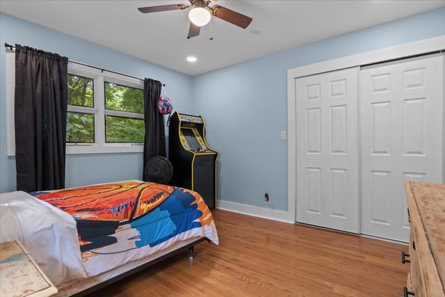4273 Main St, W, Erin, TN 37061