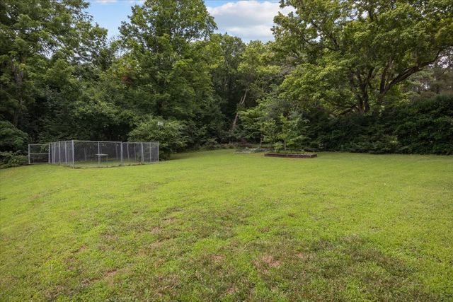 4273 Main St, W, Erin, TN 37061
