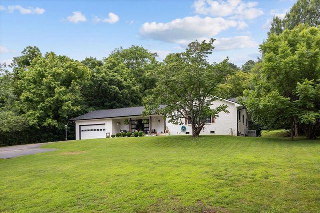4273 Main St, W, Erin, TN 37061