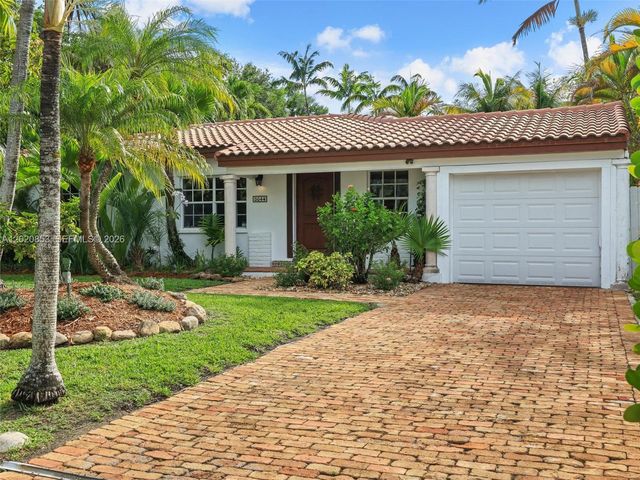 5644 SW 69th Ave, Miami, FL 33143