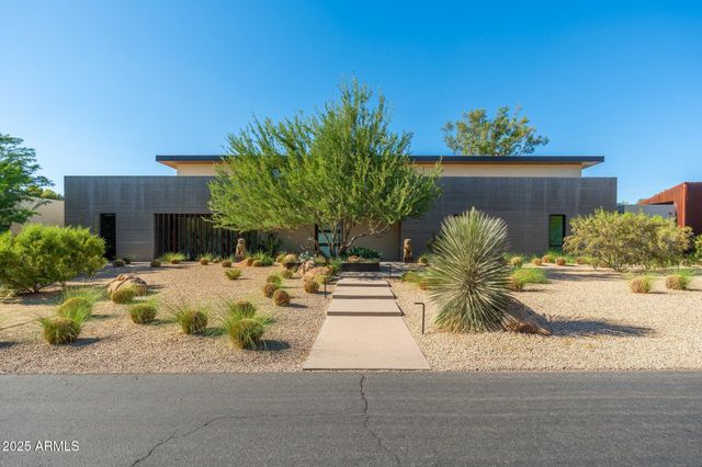 5301 N 23RD Street, Phoenix, AZ 85016