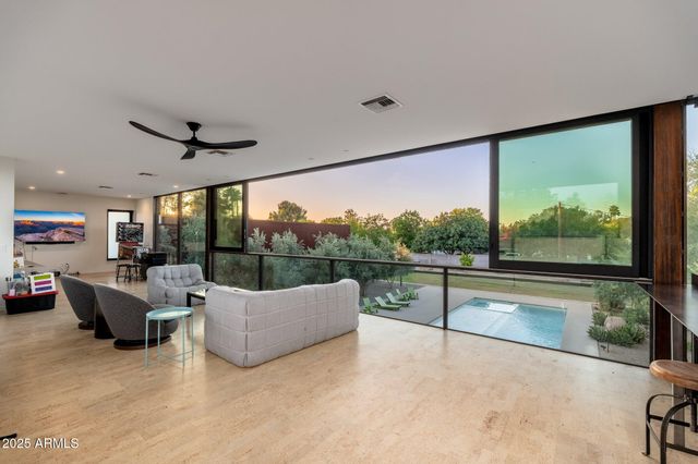 5301 N 23RD Street, Phoenix, AZ 85016