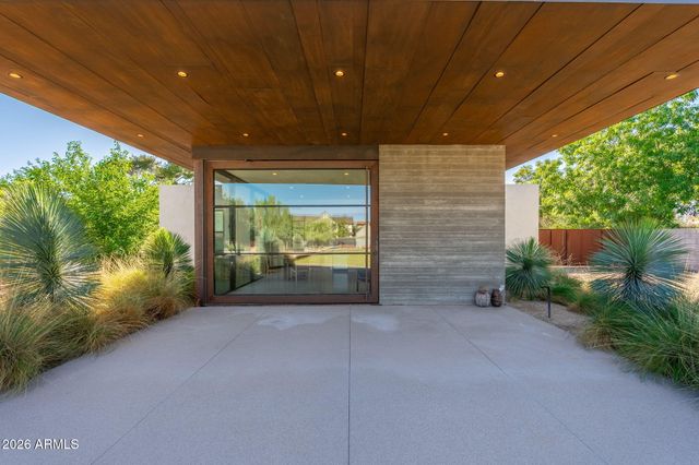 5301 N 23RD Street, Phoenix, AZ 85016