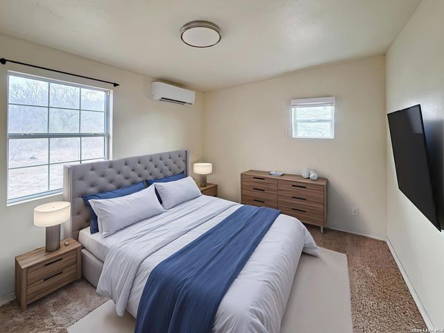 2211 Old Lehmann Rd, Seguin, TX 78155