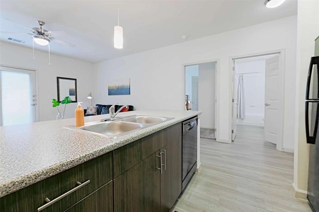 5605 Springdale RD 3-3-3322, Austin, TX 78723