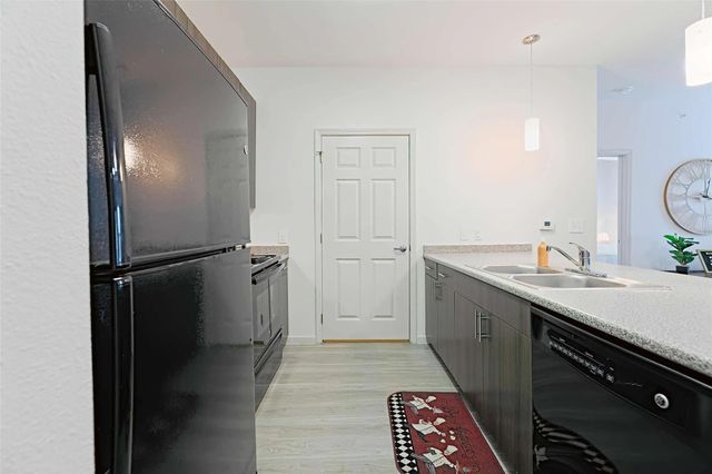 5605 Springdale RD 3-3-3322, Austin, TX 78723