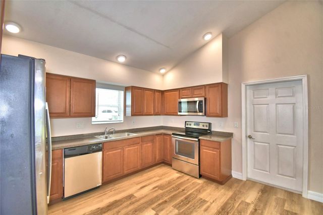 2456 BATES AVENUE SW, Winter Haven, FL 33881