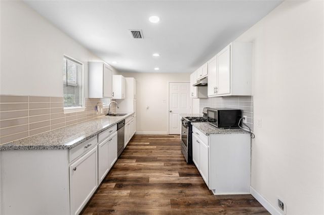 7819 Fir Street, Houston, TX 77012