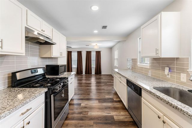7819 Fir Street, Houston, TX 77012