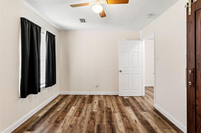 7819 Fir Street, Houston, TX 77012