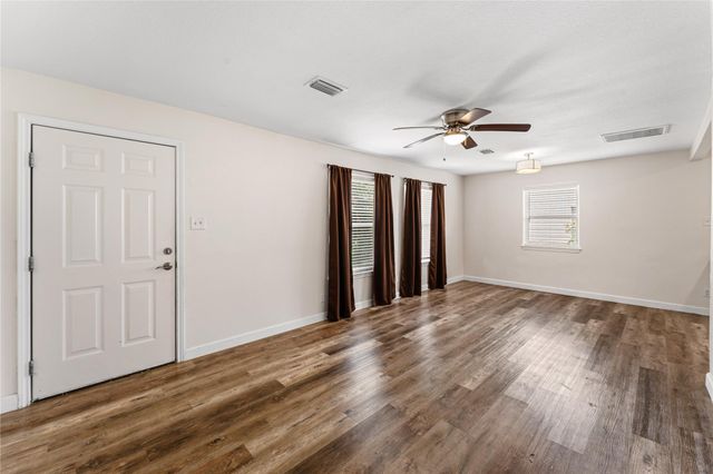 7819 Fir Street, Houston, TX 77012