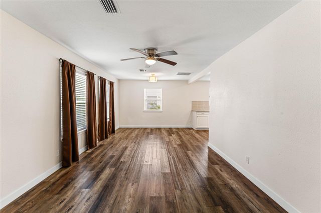7819 Fir Street, Houston, TX 77012