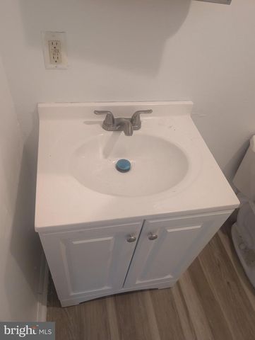 632-34 N BROAD ST, Woodbury, NJ 08096