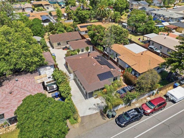 14 Palm St, Lemon Grove, CA 91945