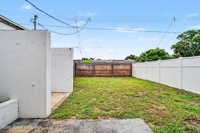 255 W Towne Place, Titusville, FL 32796