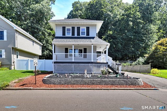 312 Old Point Road, Milford, CT 06460