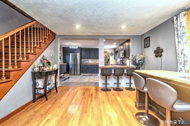 312 Old Point Road, Milford, CT 06460