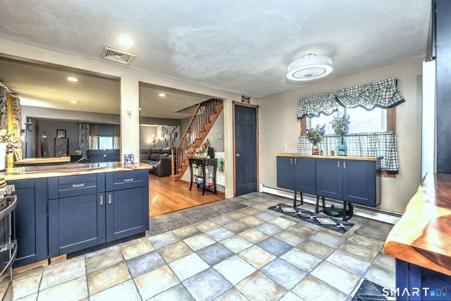 312 Old Point Road, Milford, CT 06460