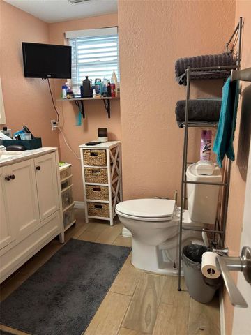 1105 AMBLE LANE, Clearwater, FL 33755