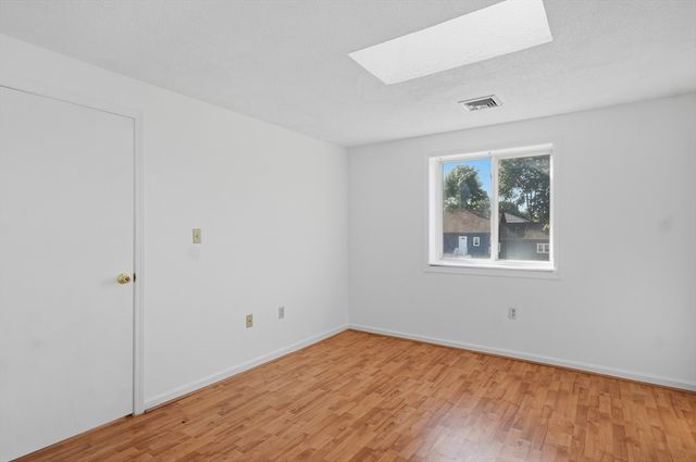 35 Prospect St 309, Woburn, MA 01801