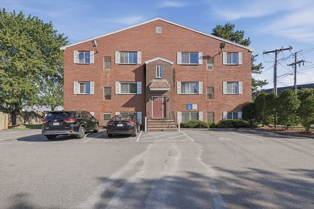 35 Prospect St 309, Woburn, MA 01801