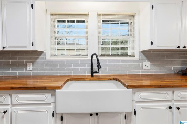 1713 CIRCLEWOOD DRIVE, Birmingham, AL 35214